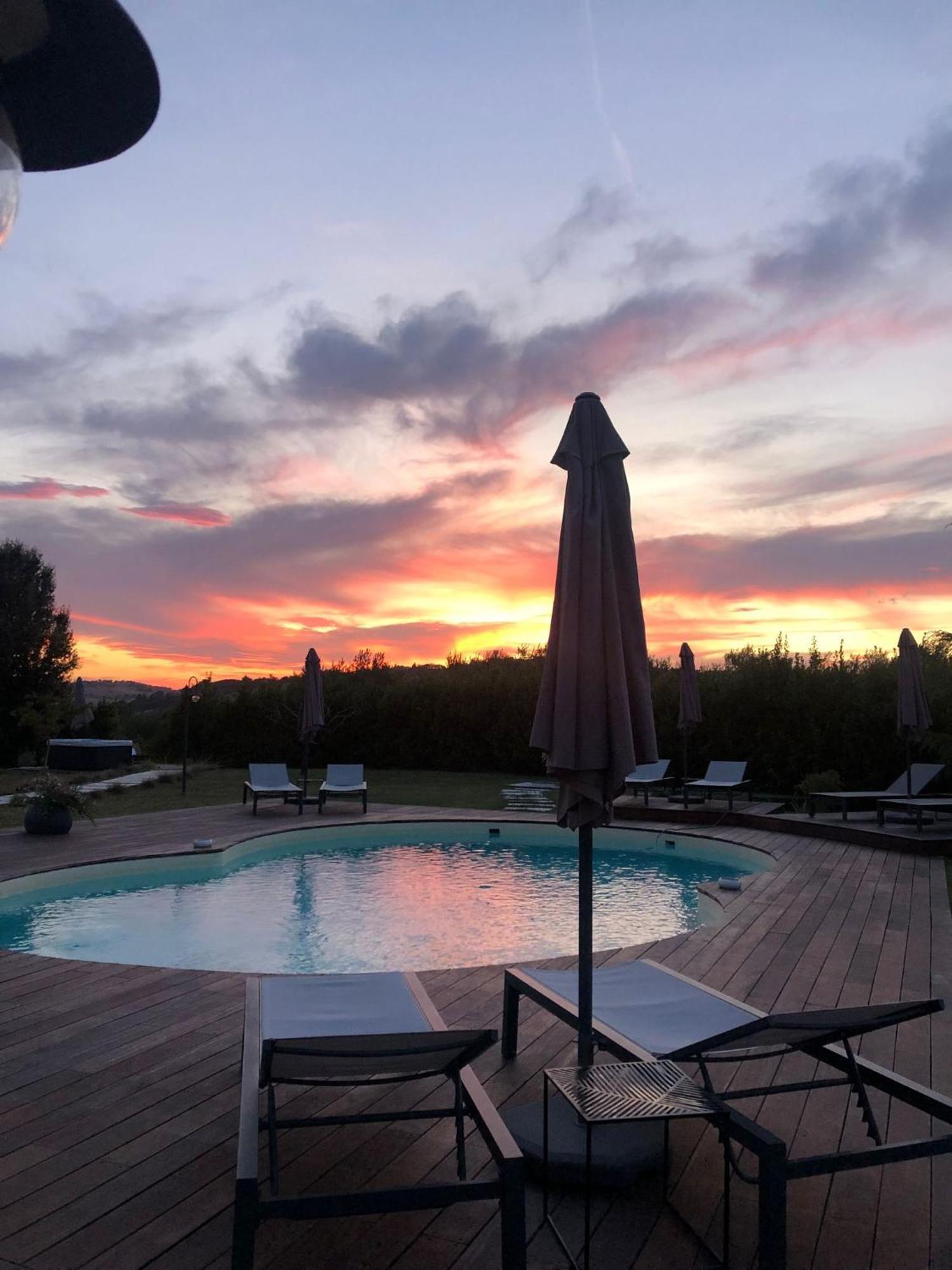 Villa Morro Suites Morrovalle エクステリア 写真