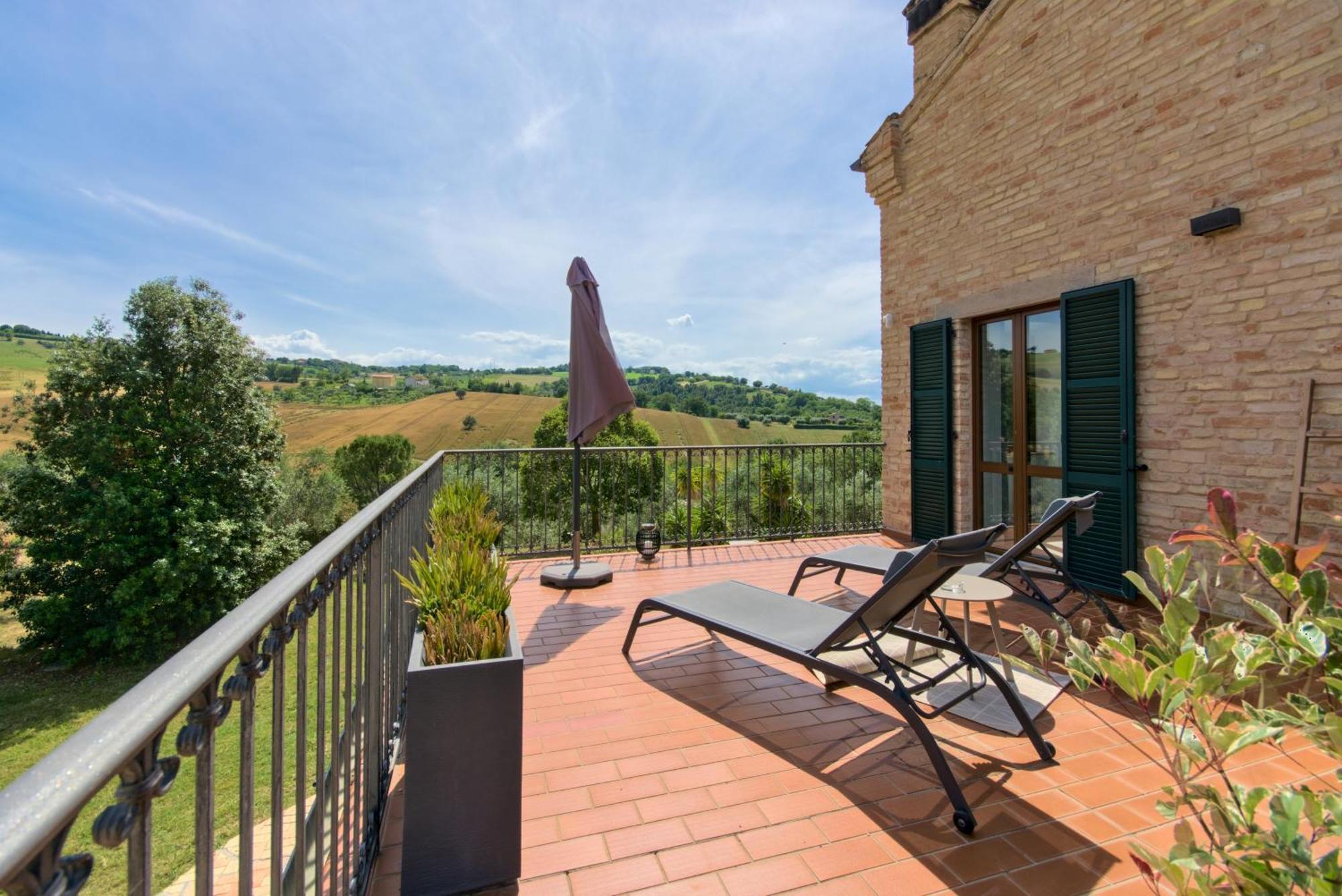 Villa Morro Suites Morrovalle エクステリア 写真
