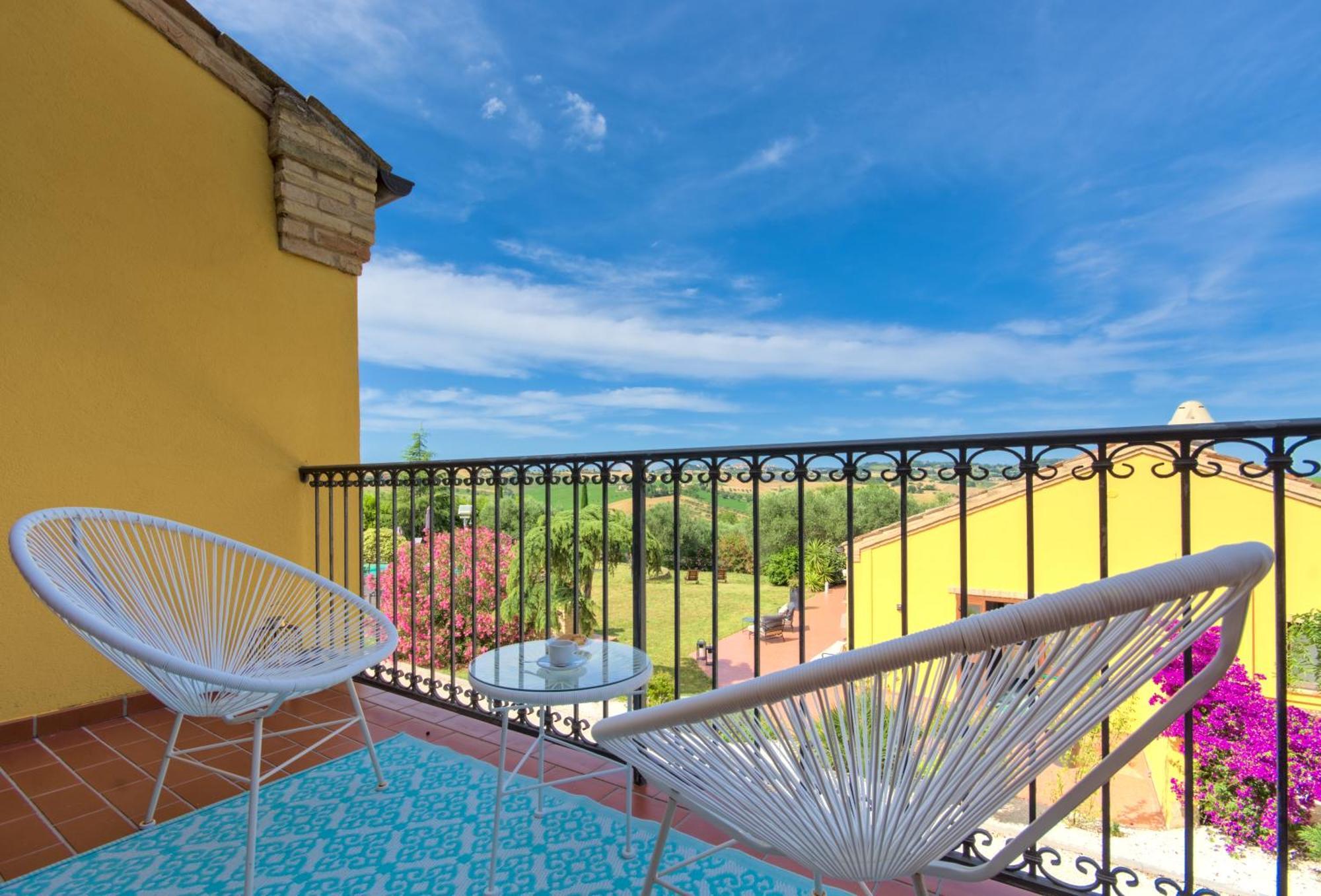 Villa Morro Suites Morrovalle エクステリア 写真
