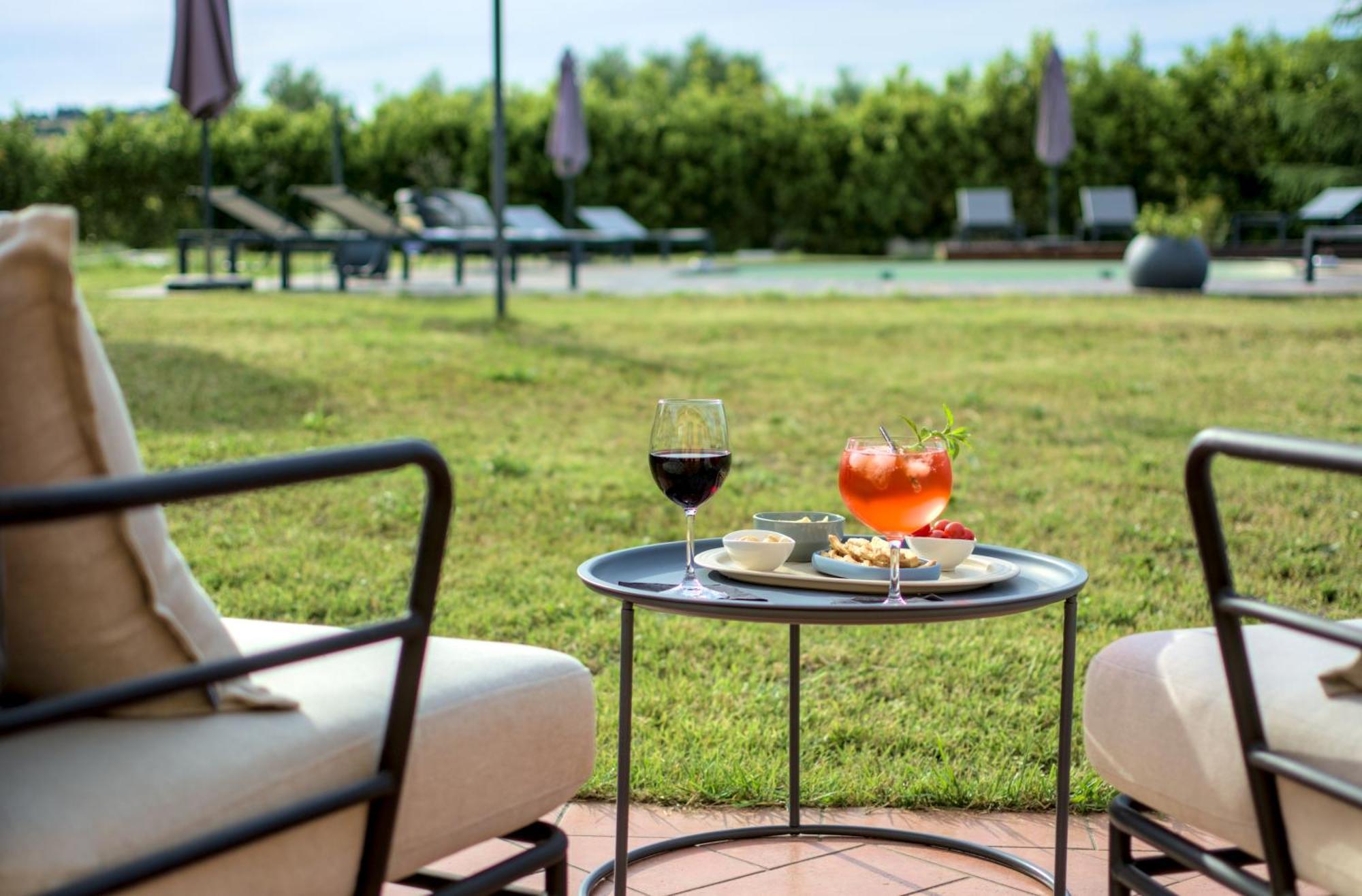 Villa Morro Suites Morrovalle エクステリア 写真